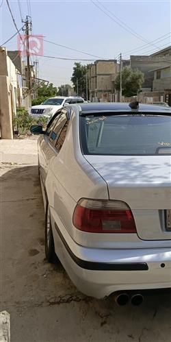 بي ام دبليو الفئة 5